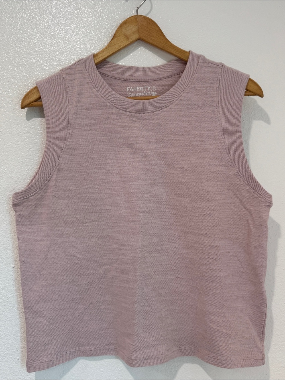 Faherty 100% Organic Cotton Sunwashed Slub Knit Muscle Tee Tank Top Dusky Pink S